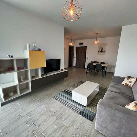 Dragomir Apartments Alezzi 1 Неводарі Екстер'єр фото